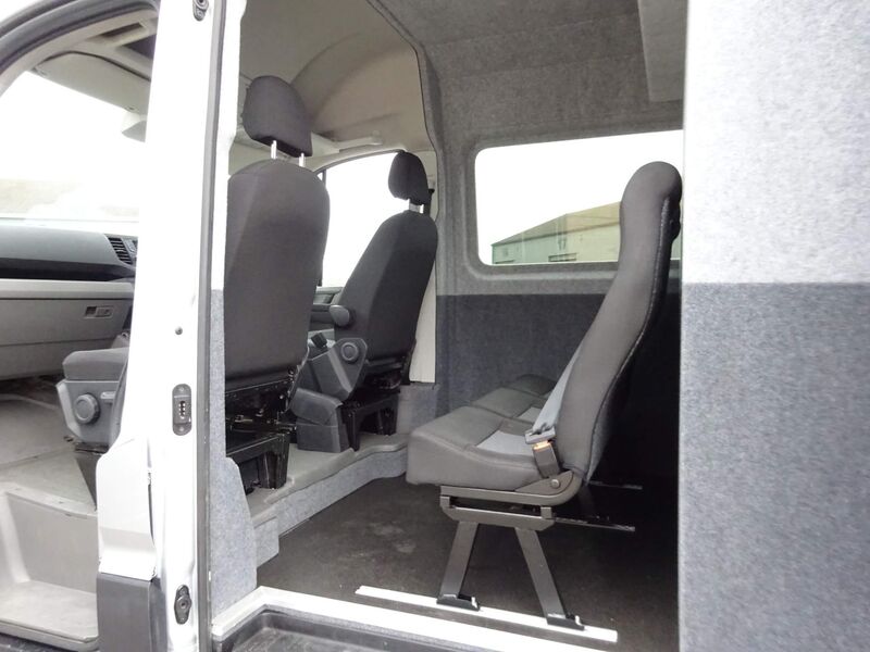 VOLKSWAGEN CRAFTER